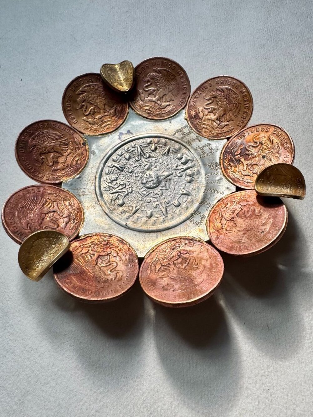 Vintage Mexican Coin Ashtray – Handcrafted Copper & Brass Aztec Calendar